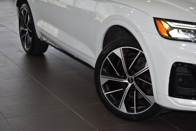 Used 2023 Audi SQ5 Premium Plus w/ Premium Plus Package AWD/4WD image 3