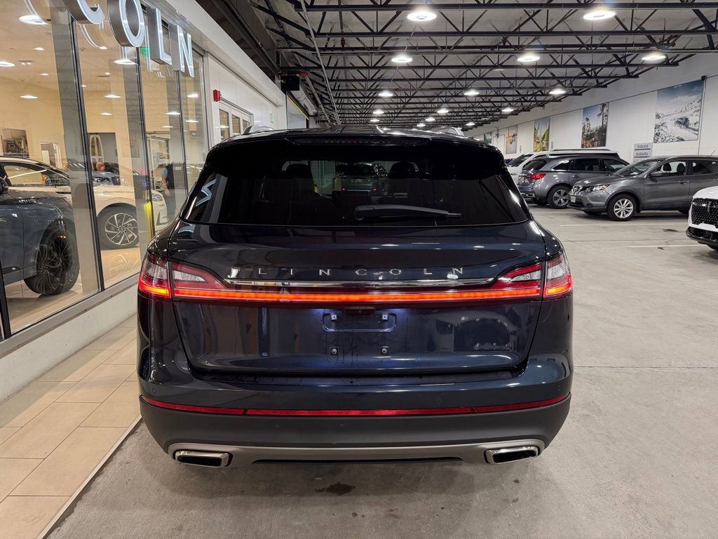 Used 2023 Lincoln Nautilus Reserve AWD/4WD image 12