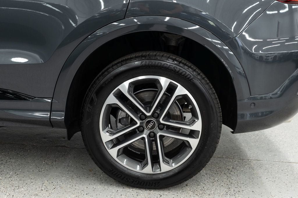 Used 2025 Audi Q5 Premium Plus AWD/4WD image 41