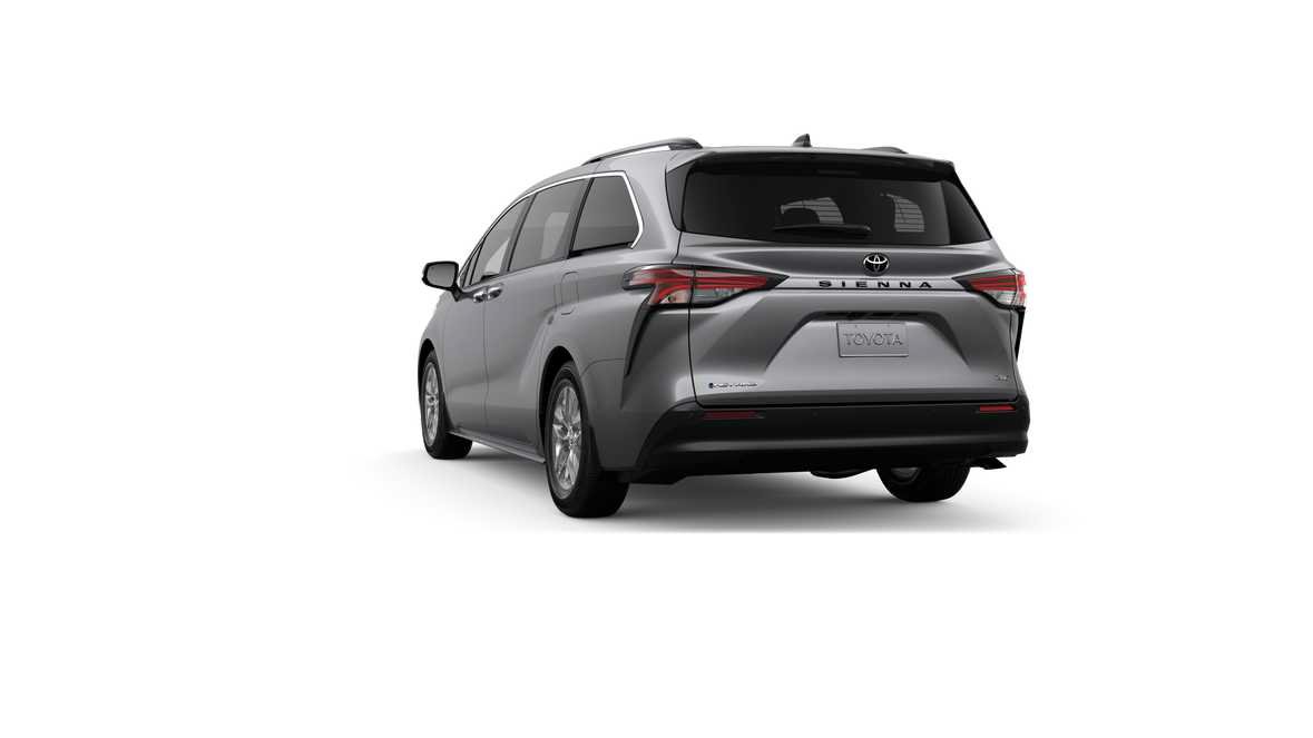 New 2026 Toyota Sienna XLE AWD/4WD image 4