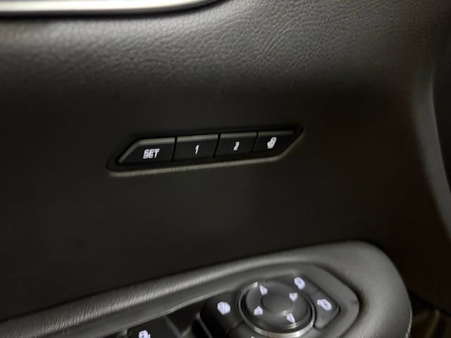 Used 2024 Cadillac XT6 Luxury w/ LPO, Floor Liner Package AWD/4WD image 44