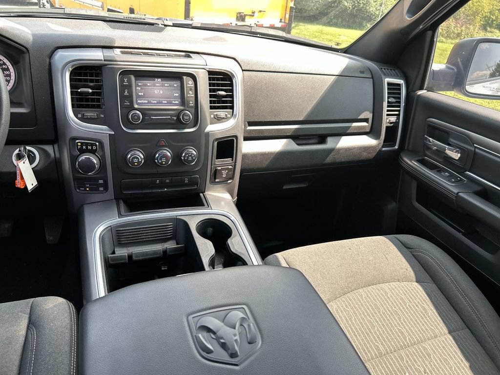 Used 2022 RAM 1500 Warlock AWD/4WD image 22