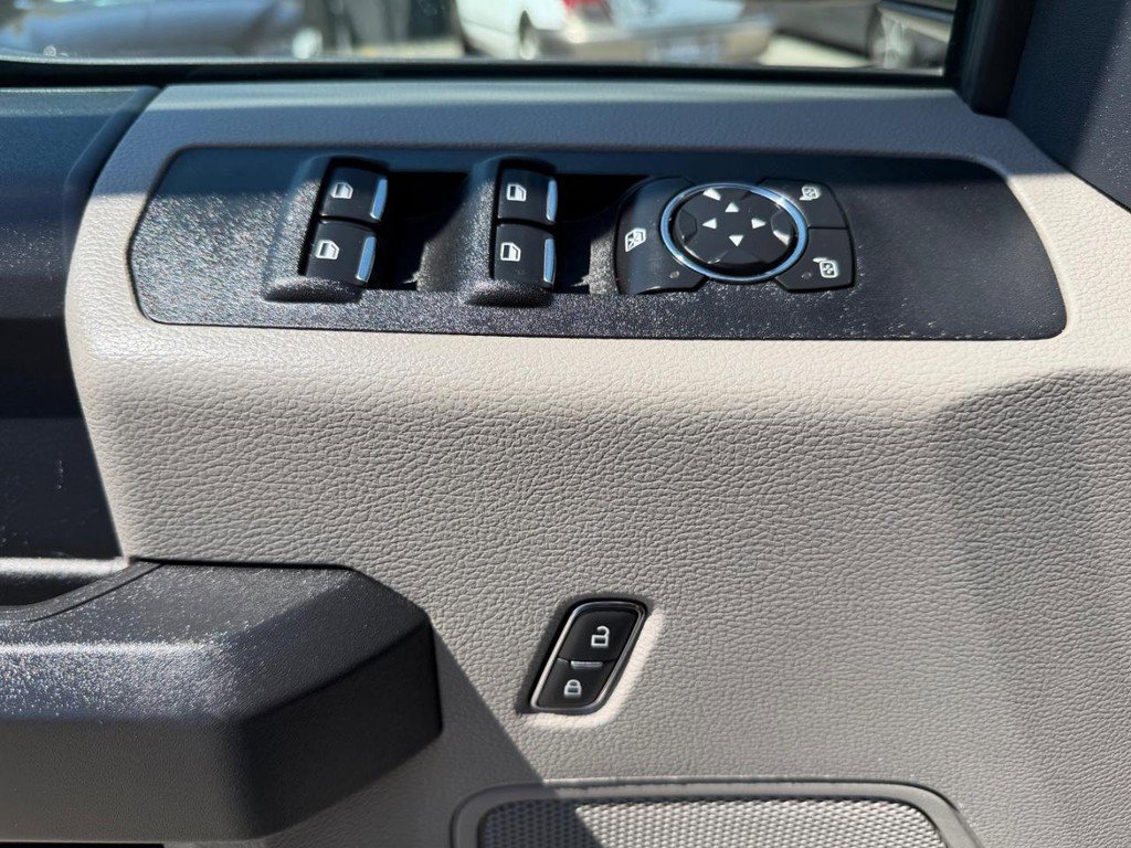 Used 2022 Ford F350 XL w/ Power Equipment Group image 51