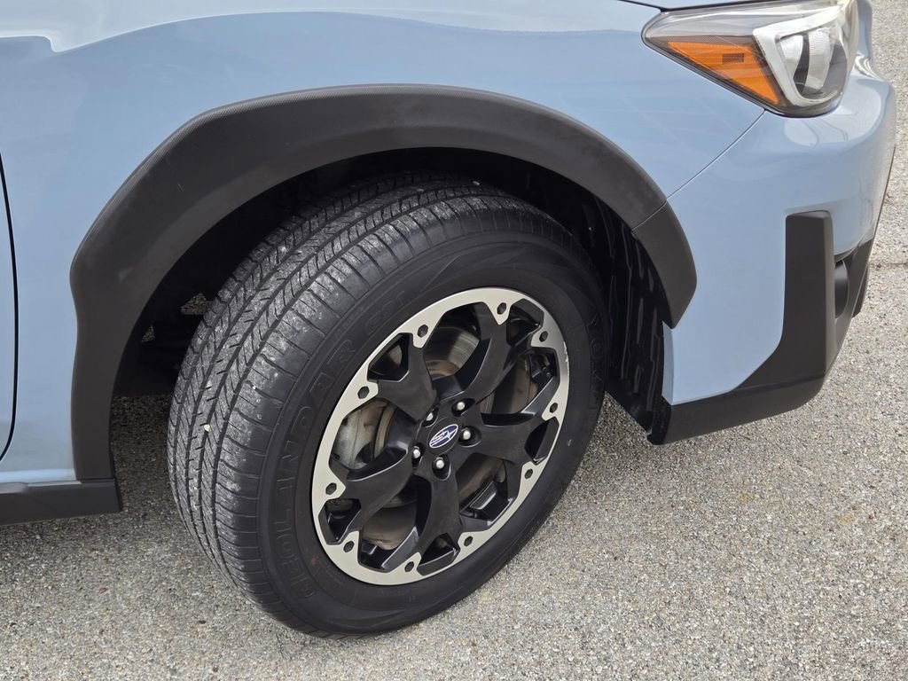 Used 2021 Subaru Crosstrek 2.0i Premium w/ Moonroof Package image 6