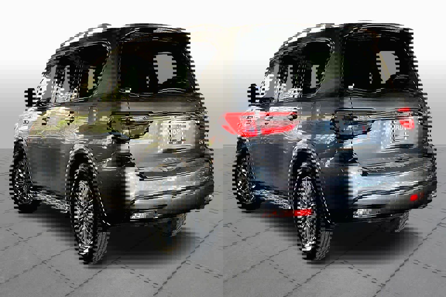 Used 2018 INFINITI QX80 4WD image 11