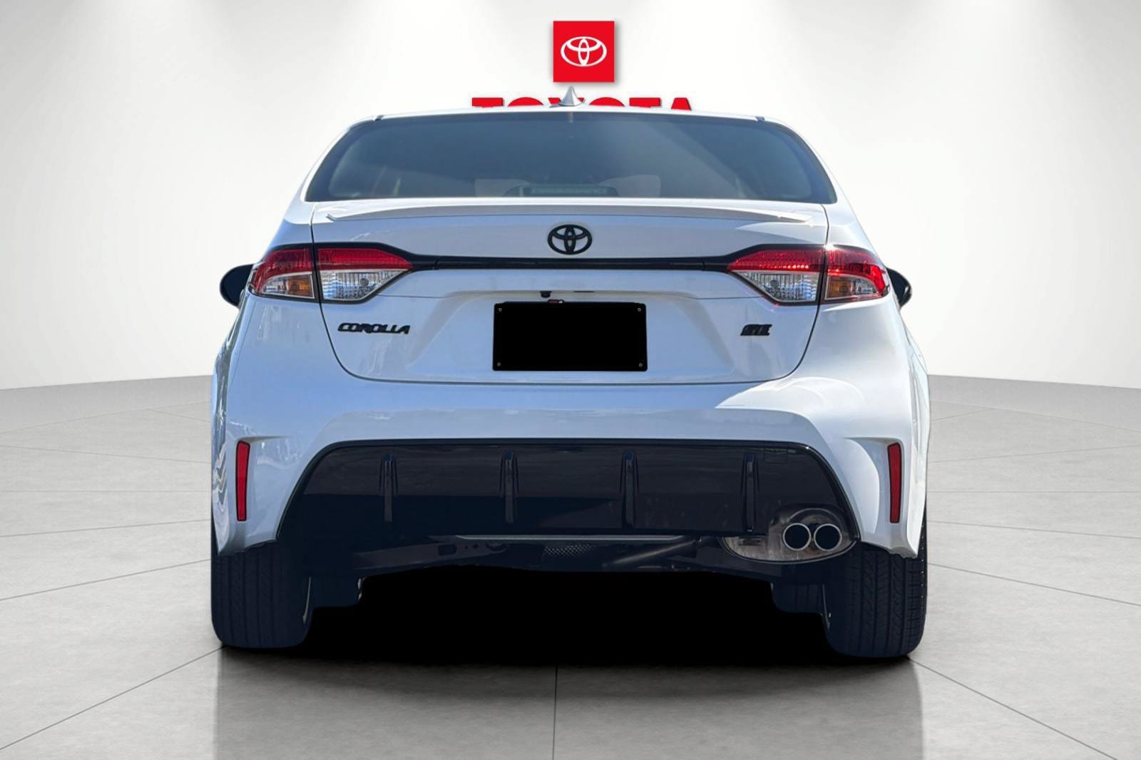 New 2027 Toyota Corolla SE FWD image 4