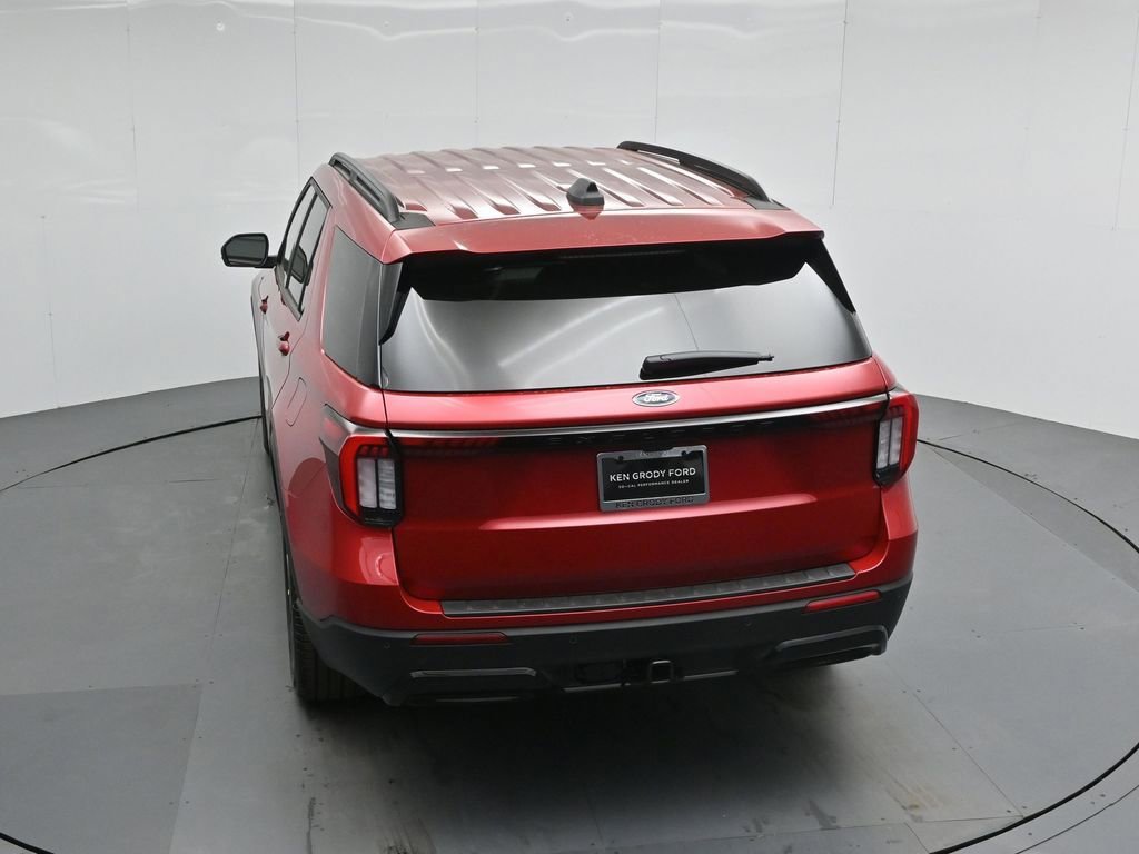New 2026 Ford Explorer ST-Line w/ ST-Line Street Pack RWD image 42