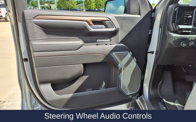 Used 2024 Chevrolet Silverado 1500 High Country w/ Technology Package image 13
