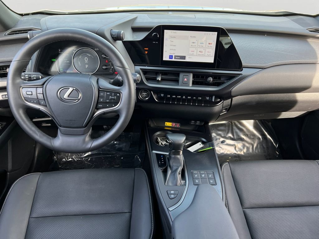 Used 2023 Lexus UX 250h F Sport image 11