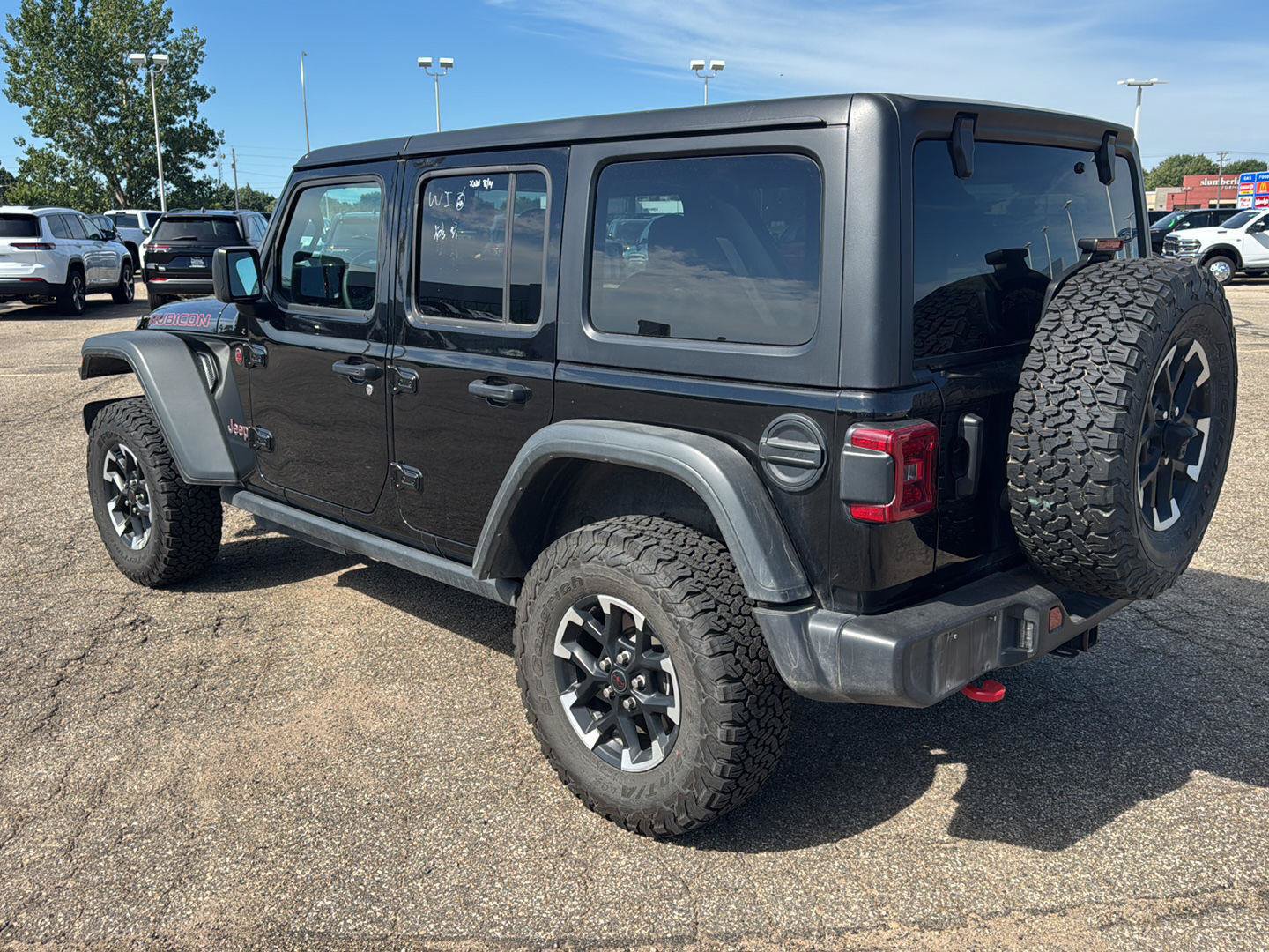 Used 2026 Jeep Wrangler Unlimited Rubicon AWD/4WD image 6
