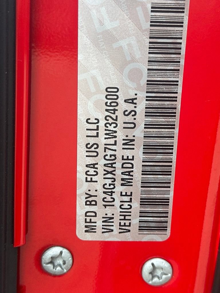 Used 2020 Jeep Wrangler Sport AWD/4WD image 36