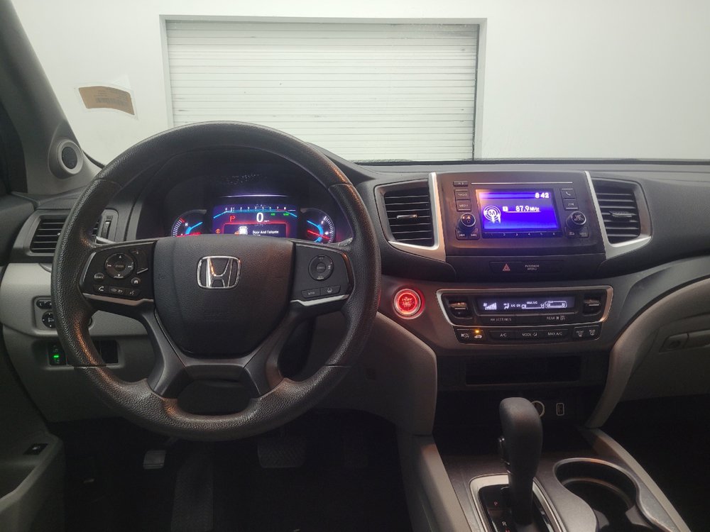 Used 2020 Honda Pilot LX image 22