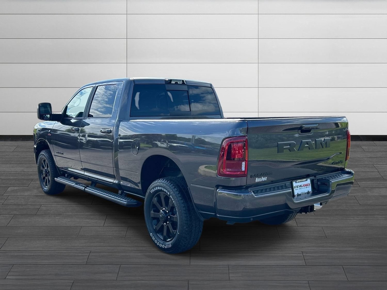 New 2026 RAM 2500 Laramie w/ Night Edition AWD/4WD image 6