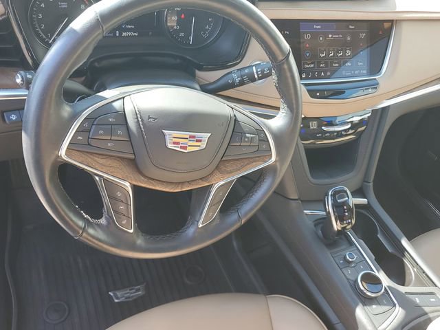 Certified 2024 Cadillac XT5 Premium Luxury w/ Platinum Package AWD/4WD image 13
