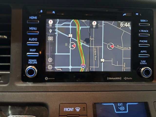 Used 2019 Toyota Sienna XLE image 24