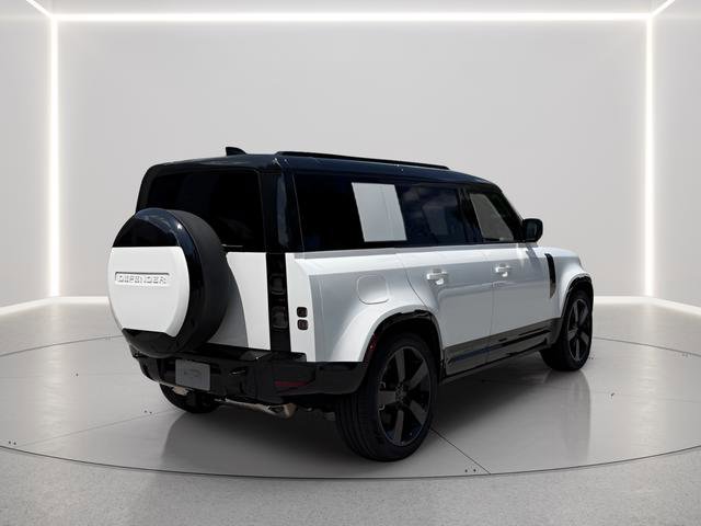 New 2026 Land Rover Defender 110 X-Dynamic SE AWD/4WD image 5