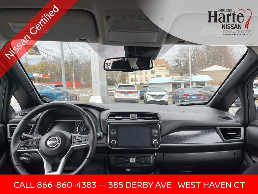 Certified 2025 Nissan Leaf SV Plus image 34