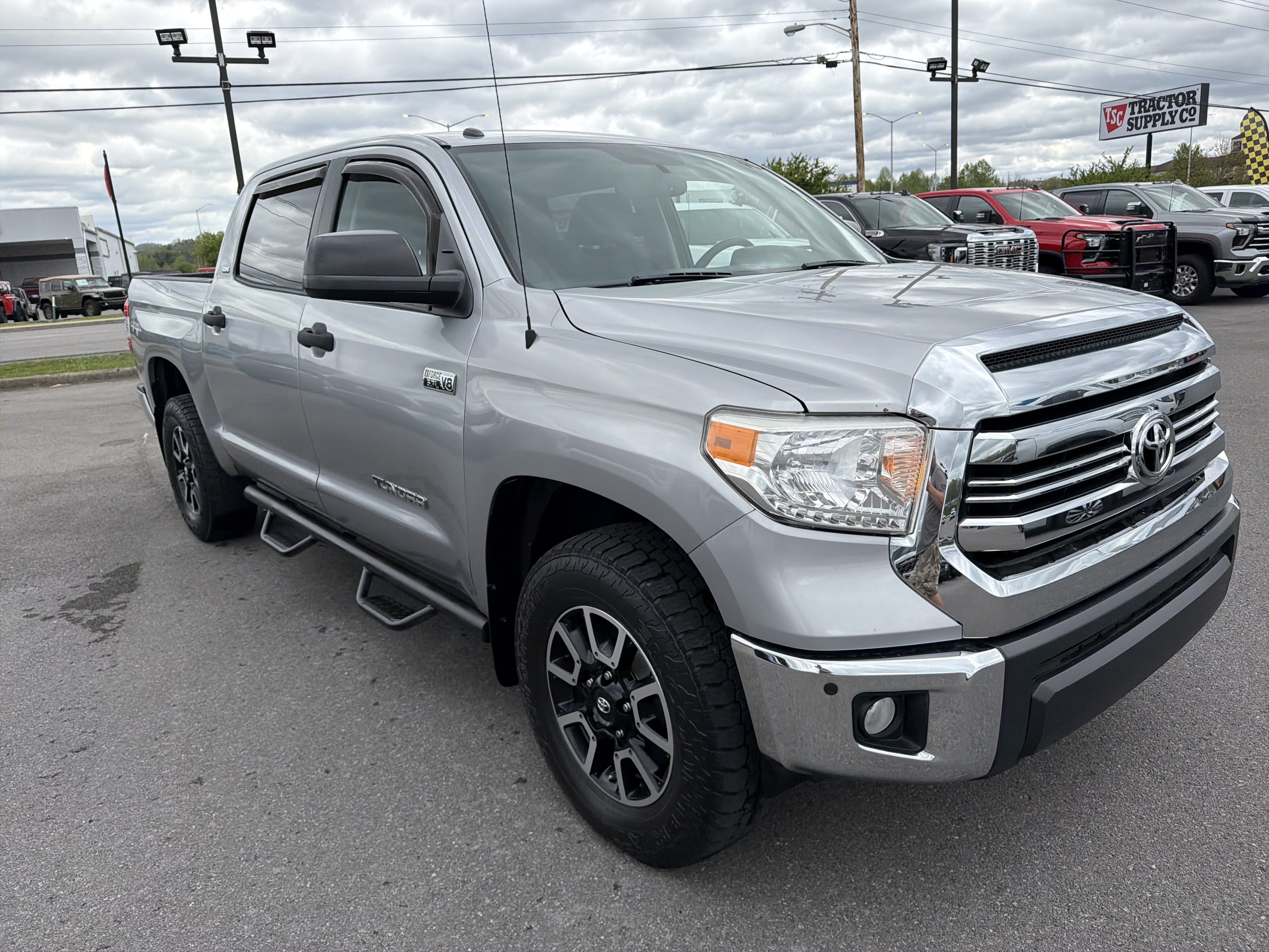 Used 2017 Toyota Tundra SR5 w/ TRD Off Road Package AWD/4WD image 3
