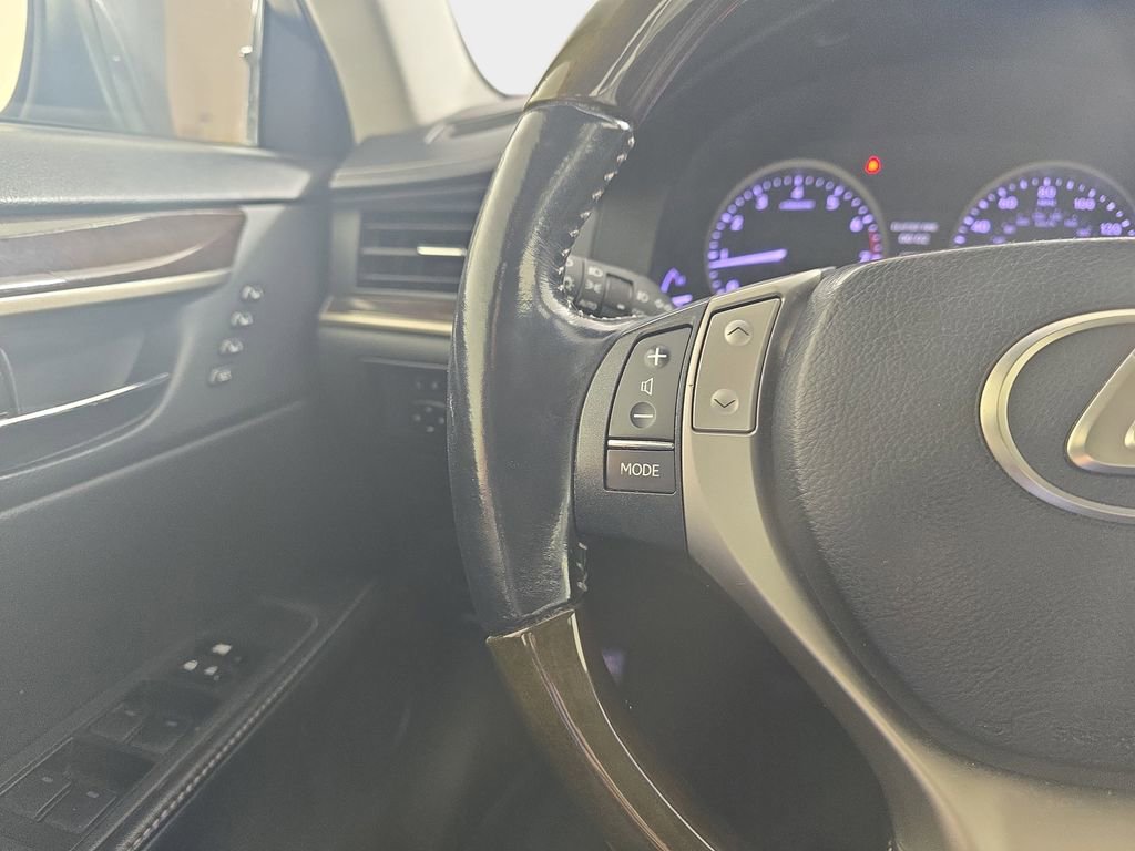 Used 2013 Lexus ES 350 w/ Luxury Pkg image 19