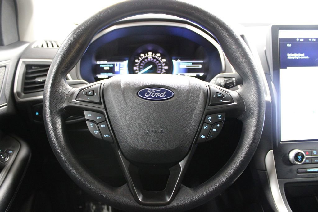 Used 2022 Ford Edge SE w/ Black Appearance Package image 32