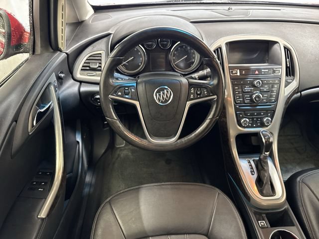 Used 2012 Buick Verano Leather FWD image 15