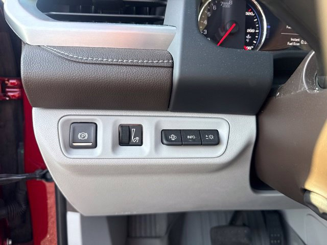Used 2023 GMC Acadia SLT w/ Technology Package FWD image 18