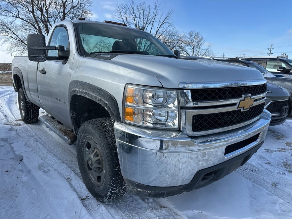 Used 2012 Chevrolet Silverado 2500 W/T w/ Snow Plow Prep Package image 2