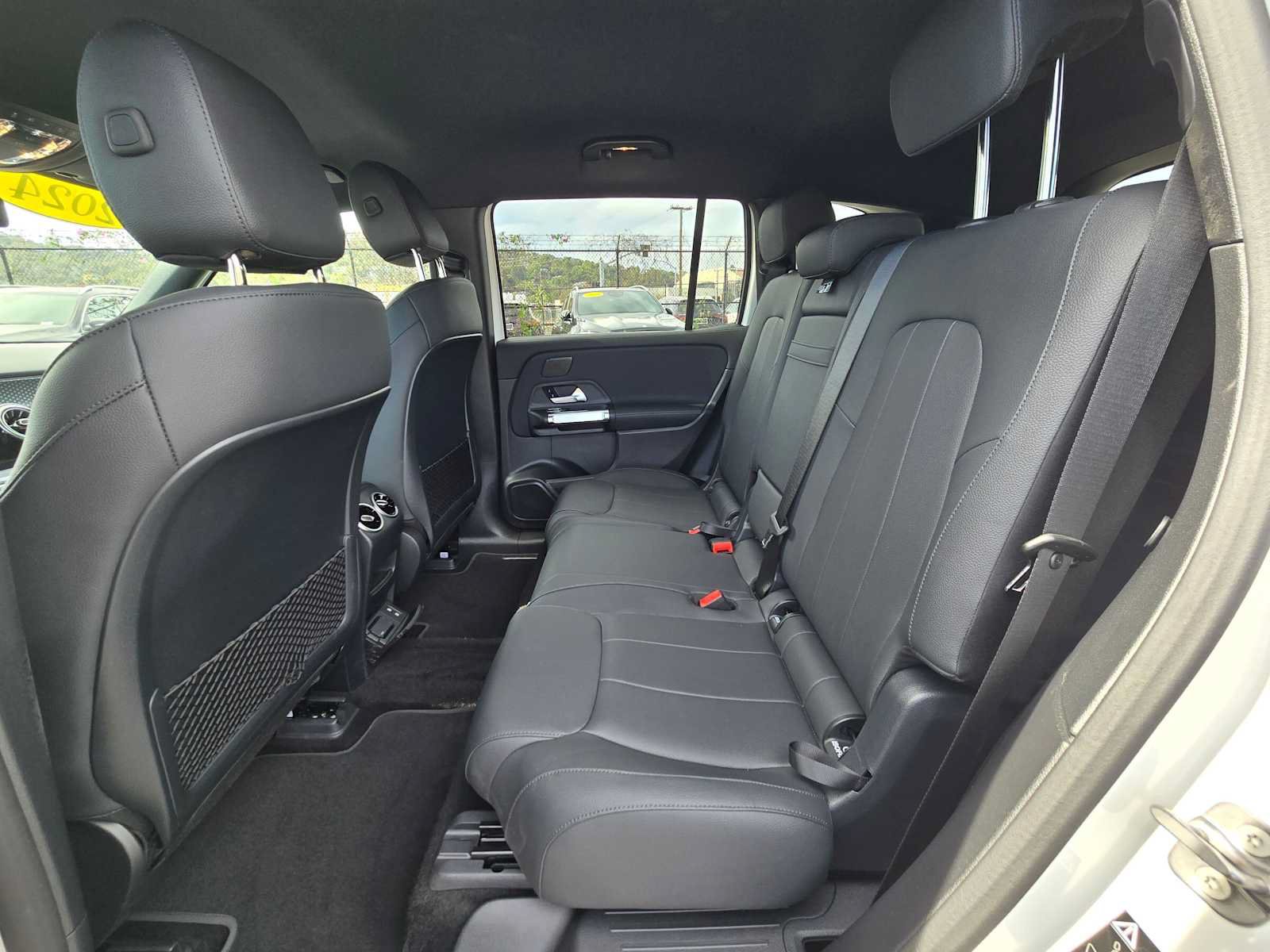 Used 2024 Mercedes-Benz EQB 250+ image 16