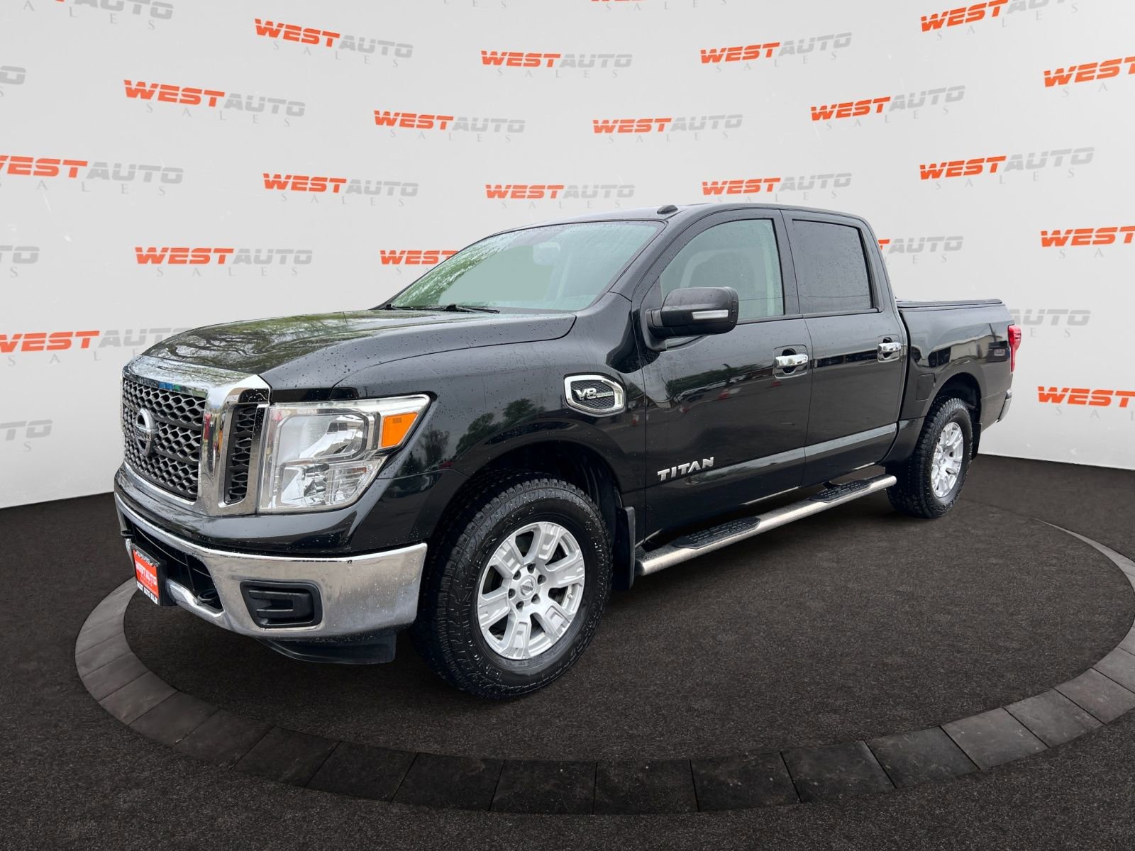 Used 2017 Nissan Titan SV