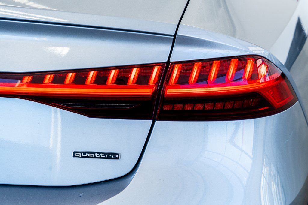 Used 2022 Audi A7 3.0T Premium Plus image 29