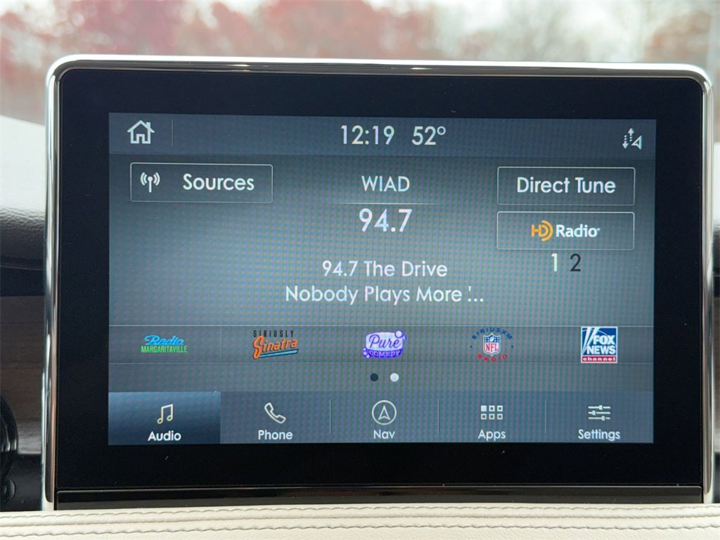 Used 2021 Lincoln Corsair Reserve w/ Equipment Group 201A image 12