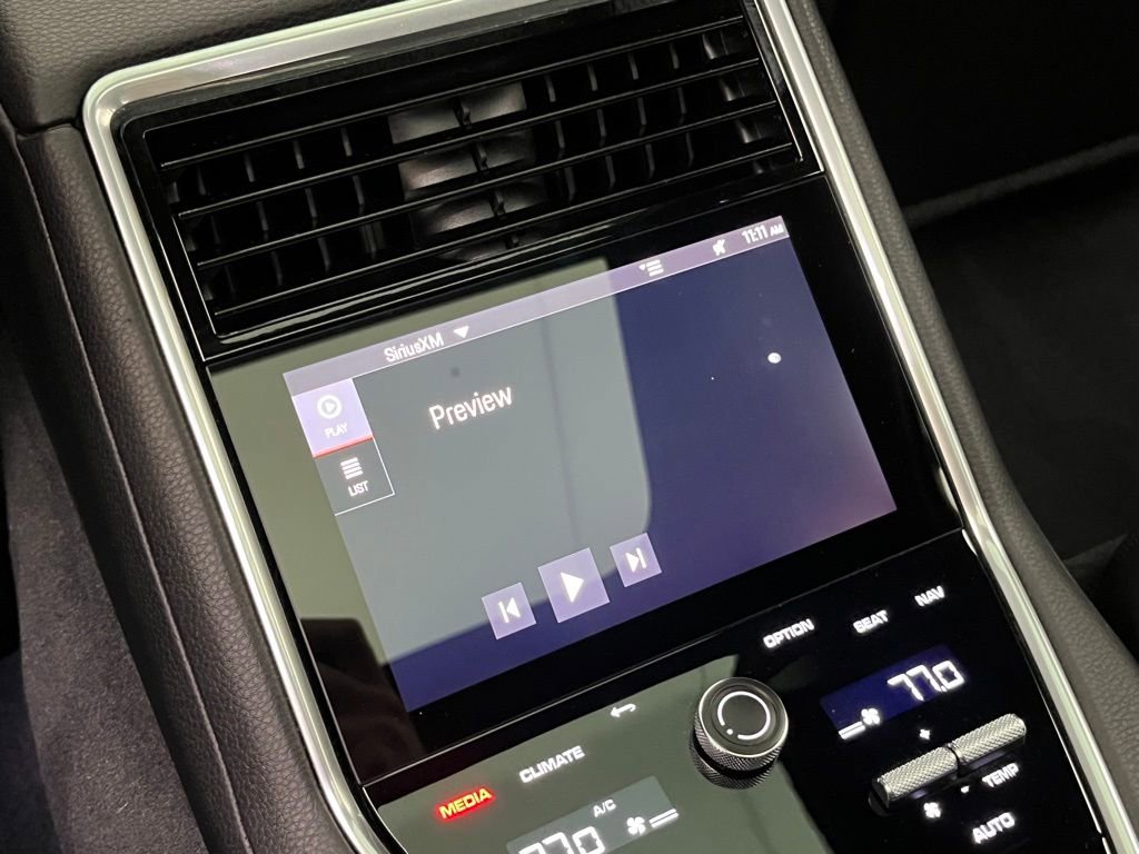 Used 2023 Porsche Panamera image 33