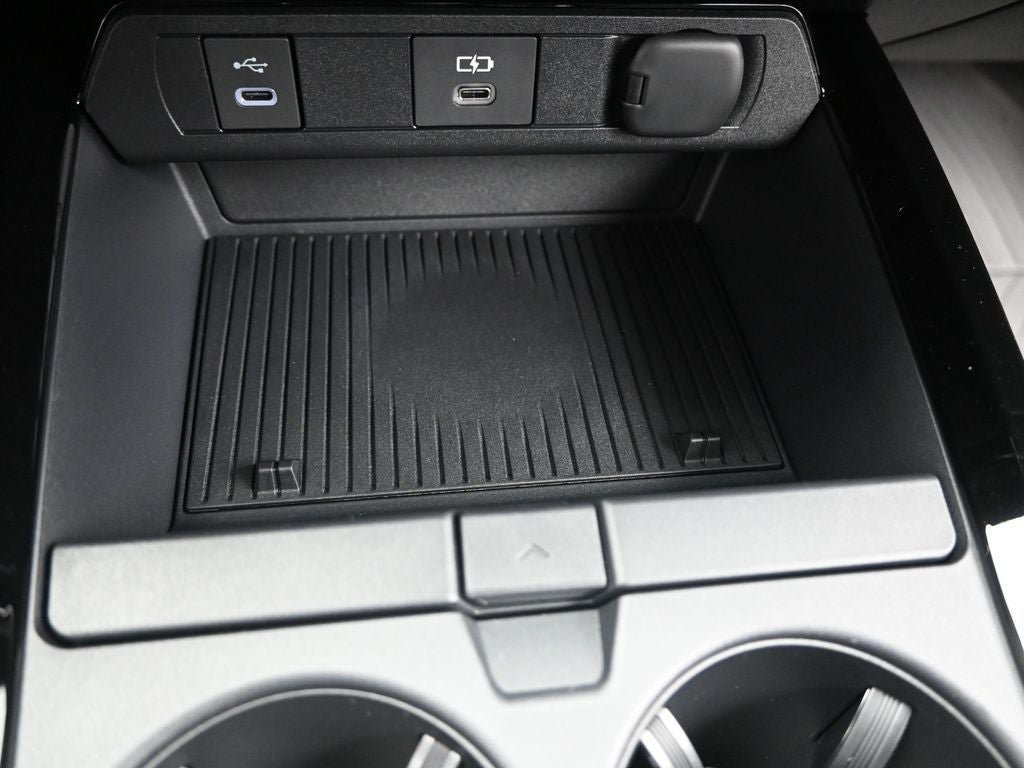 New 2026 Toyota Prius Plug-In Hybrid FWD image 34