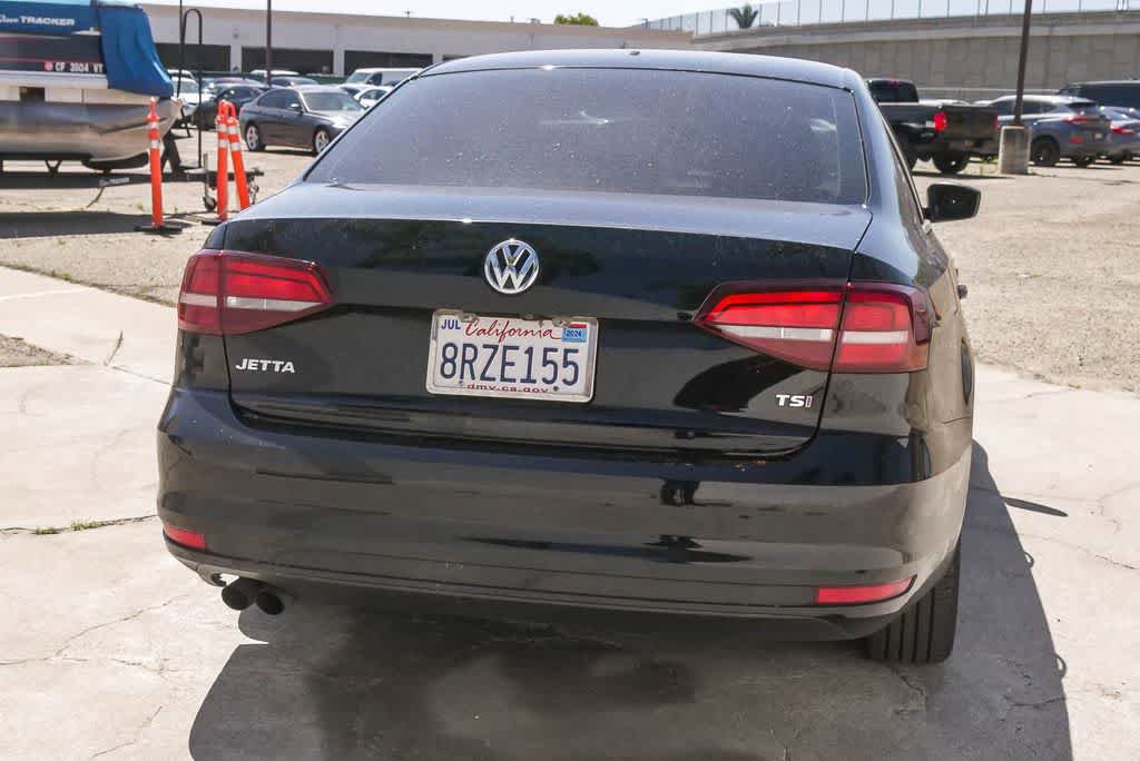 Used 2017 Volkswagen Jetta S w/ Jetta S Cold Weather Package FWD image 8