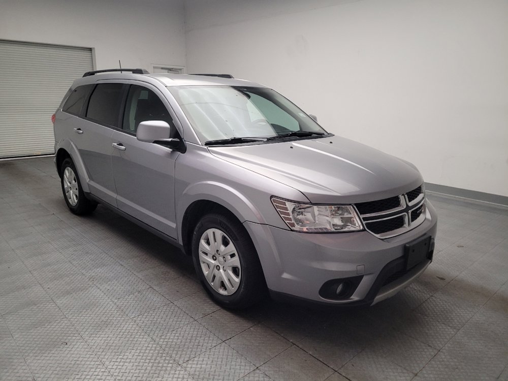Used 2019 Dodge Journey SE w/ Connectivity Group FWD image 13