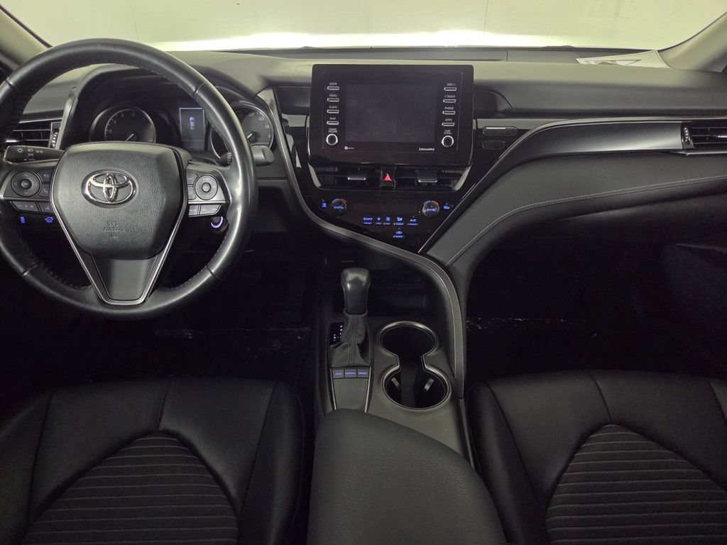 Used 2022 Toyota Camry SE FWD image 26