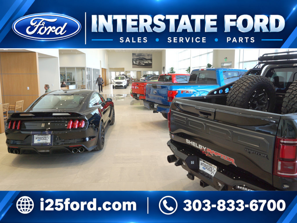 Used 2024 Ford Escape ST-Line Select w/ Tech Pack #2 AWD/4WD image 3