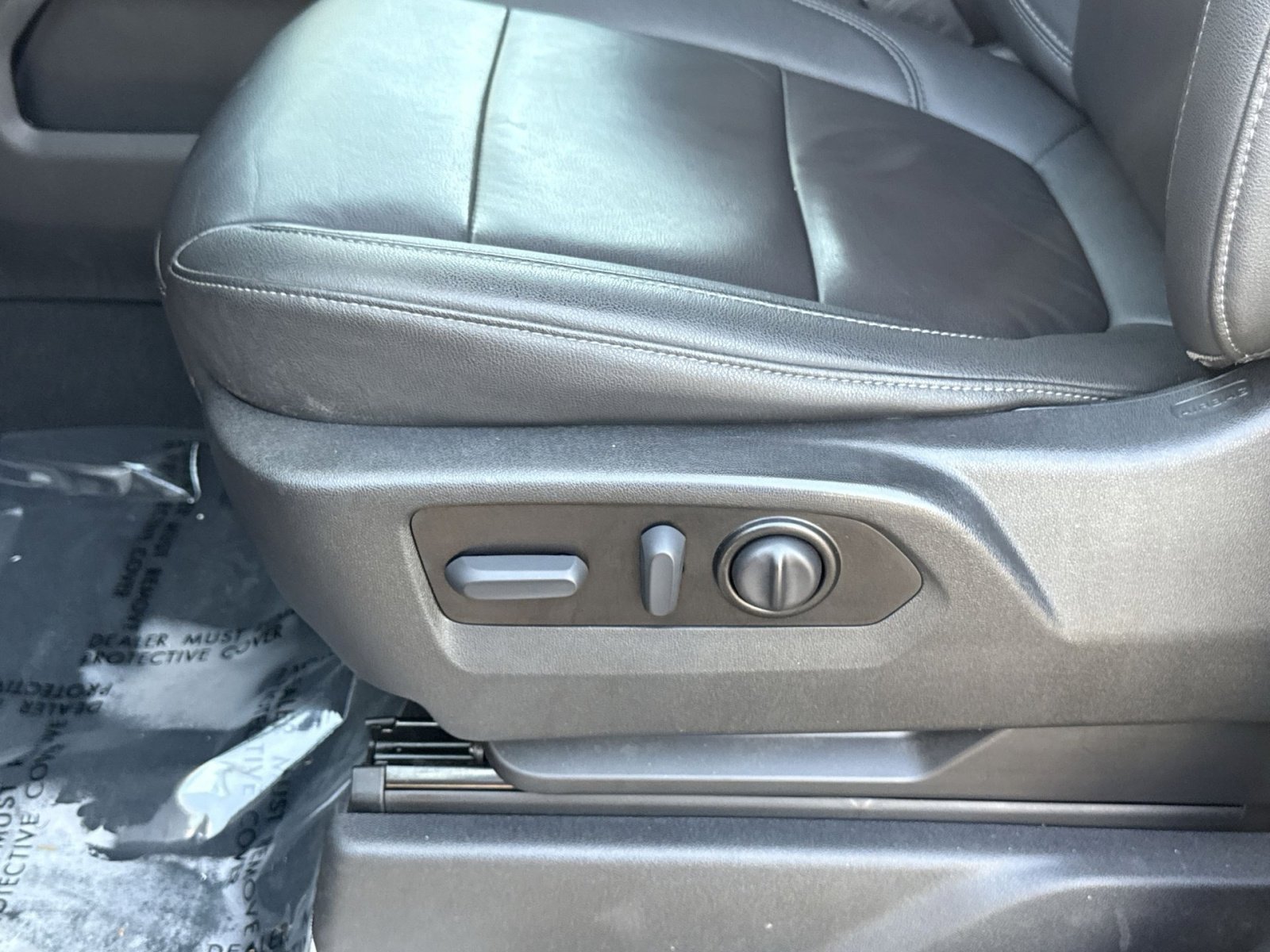 Used 2022 Chevrolet Silverado 1500 RST AWD/4WD image 14