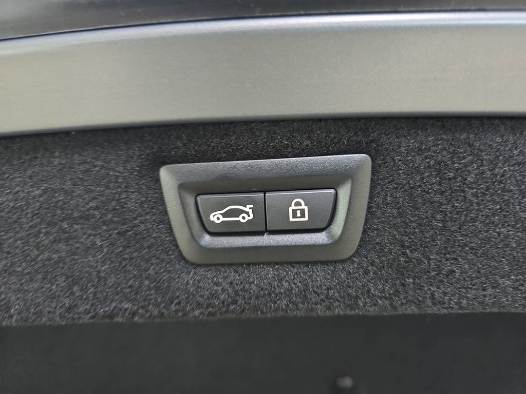 Used 2023 BMW M8 Competition image 30