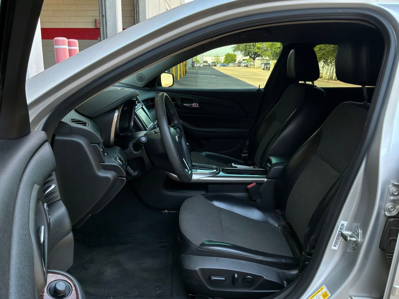 Used 2013 Chevrolet Malibu LT w/ Power Convenience Package FWD image 9