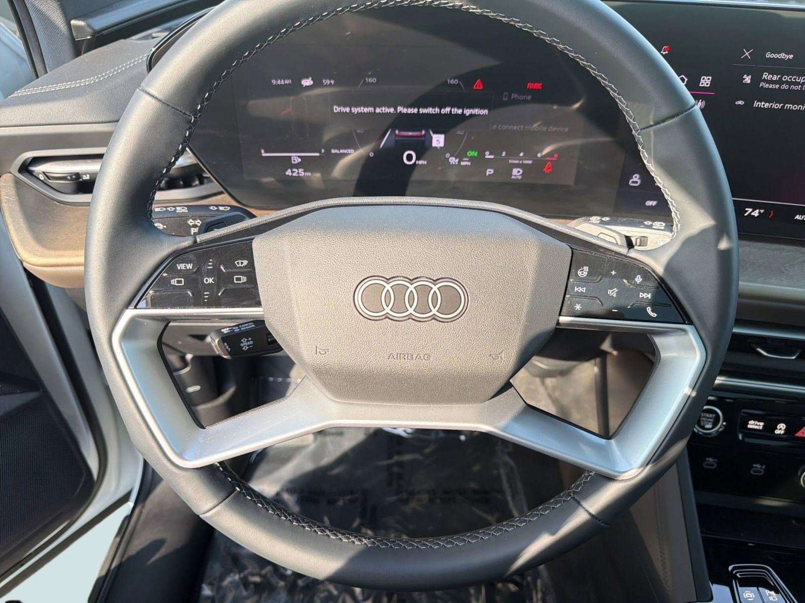 Used 2025 Audi Q5 Premium Plus w/ Premium Plus image 15