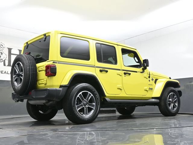 Used 2023 Jeep Wrangler Unlimited Sahara w/ LED Lighting Group AWD/4WD image 32