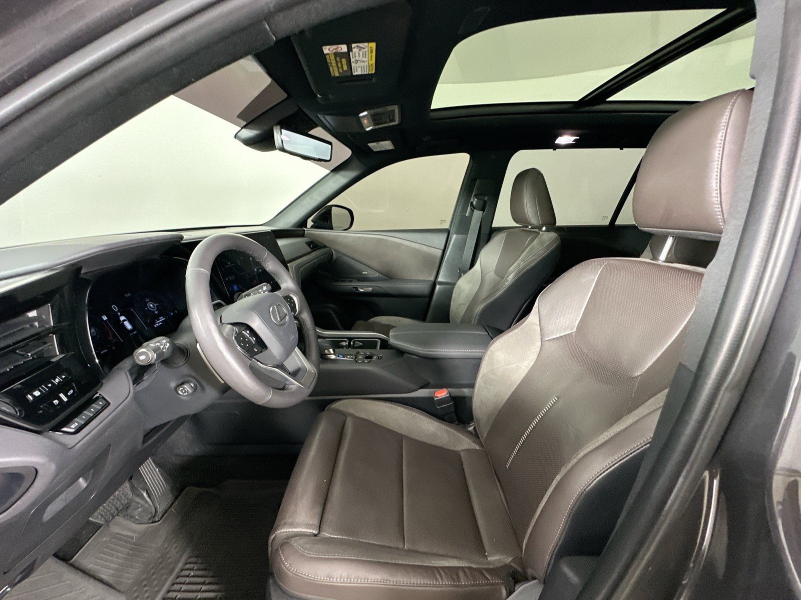 Used 2024 Lexus TX 350 AWD w/ Technology Package image 33