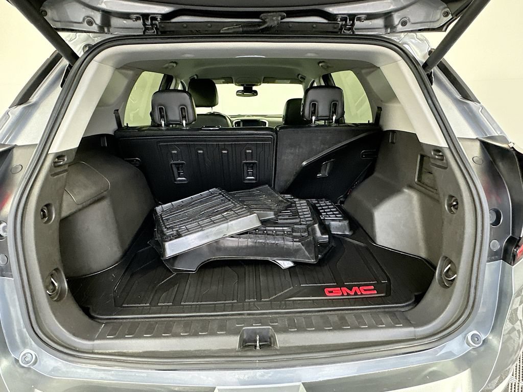 Used 2020 GMC Terrain SLT w/ Preferred Package AWD/4WD image 26