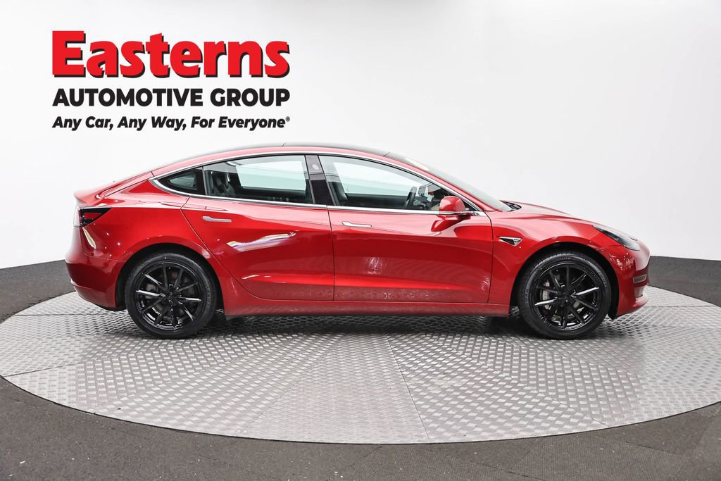 Used 2019 Tesla Model 3 Standard Range RWD image 4