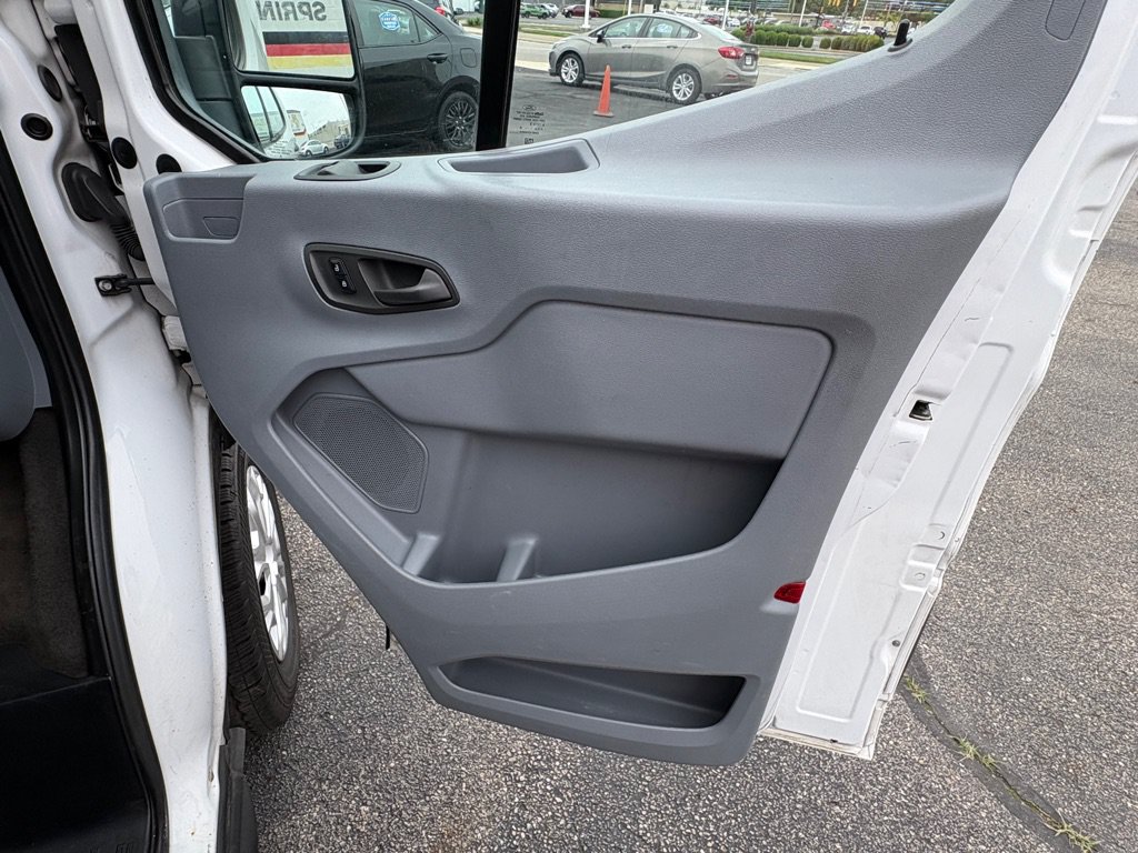 Used 2019 Ford Transit 350 XLT RWD image 19
