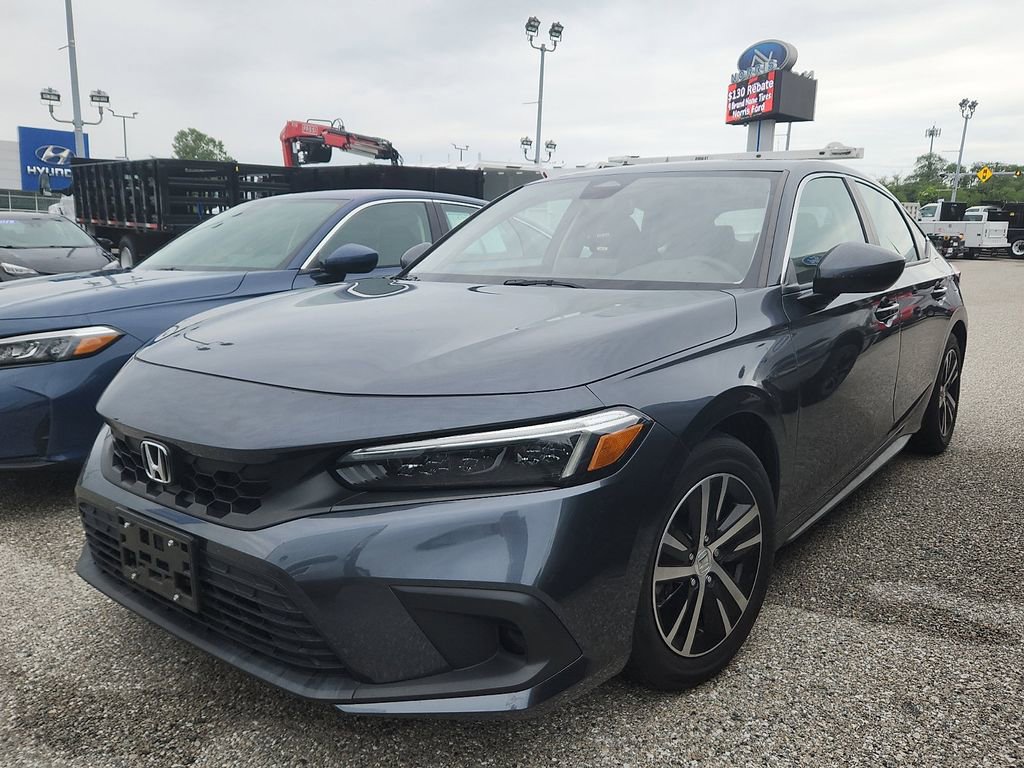Used 2024 Honda Civic LX image 2