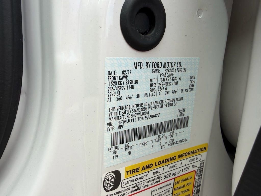 Used 2017 Ford Expedition Platinum image 13