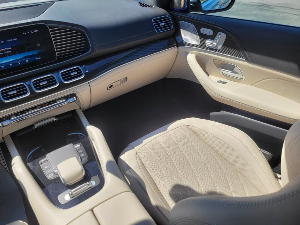 Used 2026 Mercedes-Benz GLS 63 AMG 4MATIC image 13