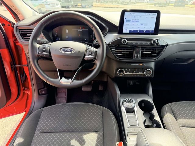 Used 2024 Ford Escape Active image 17